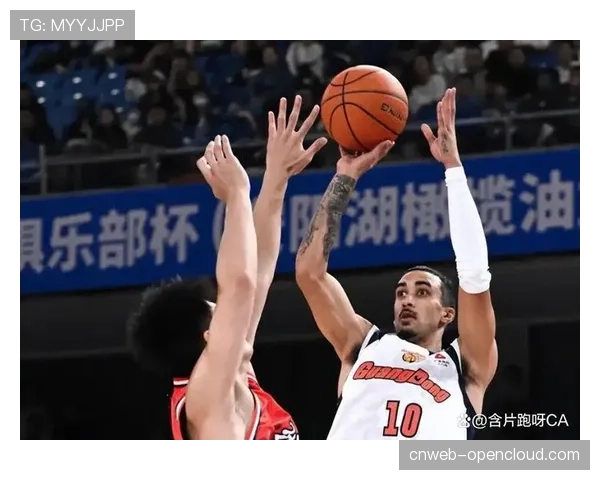 广东男篮内线短板暴露:场均篮板联盟倒数第四,护框效率下游 广东男篮内线短板暴露:场均篮板联盟倒数第四,护框效率下游